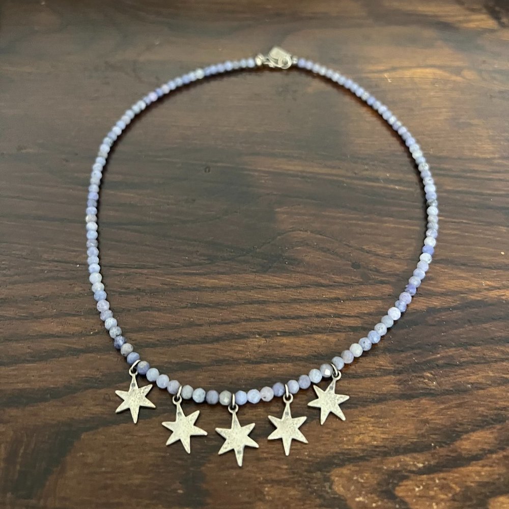 The Noisy Plume Silver & lavender stone necklace